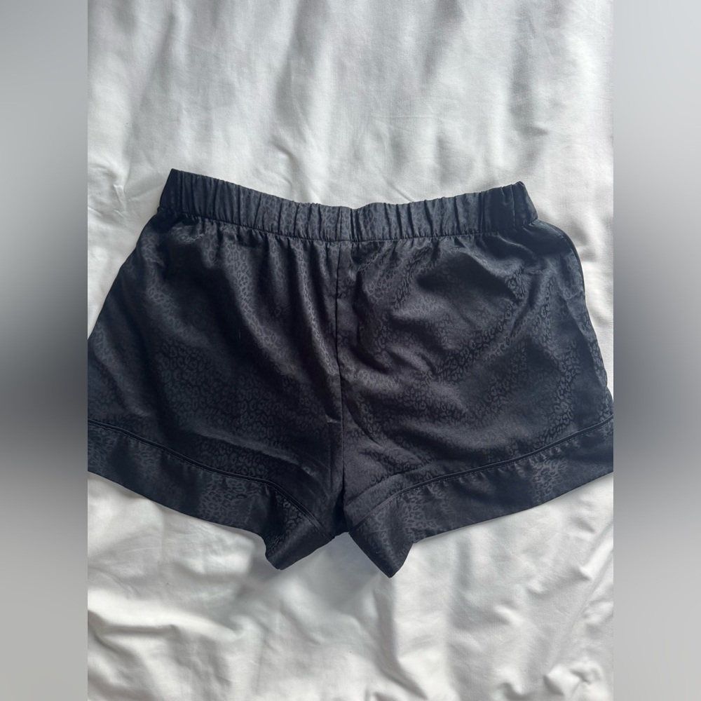 VICTORIA SECRET